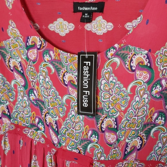 Paisley NWTS Tunic Top batwing sleeves - Picture 2 of 4